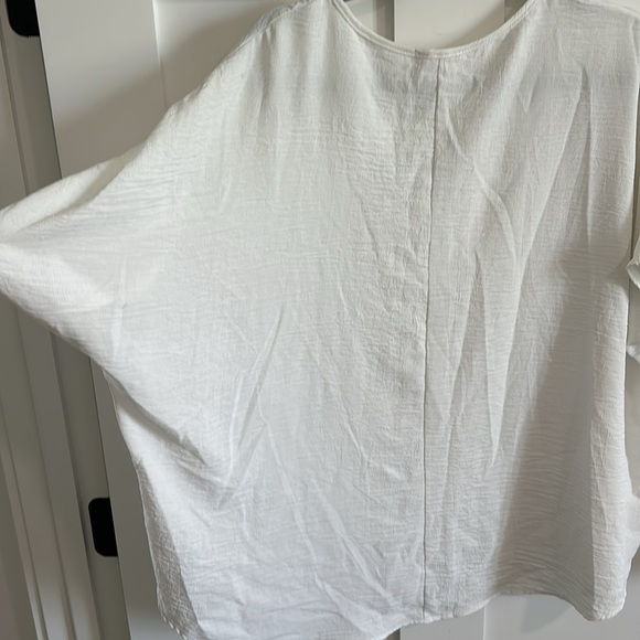 Jodifl Women's M Flutter Sleeve Pocket Tee Shirt White Crepe Texture Oversized - Picture 7 of 11